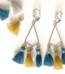 Boucles d'oreilles pompons