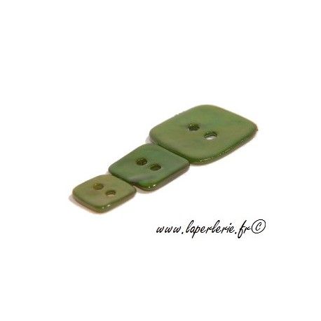 Bouton de nacre carré diam.15  LIGHT OLIVINE  - 1