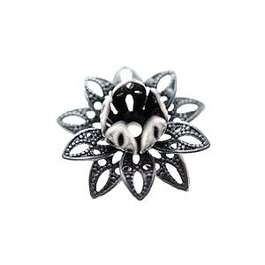 Fleur filigranée coeur en relief 15mm ép.8mm ARGENTE VIEILLI