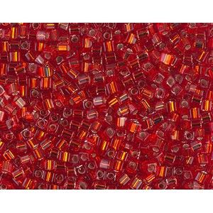 Cubes Miyuki 1.8mm 10 Silver Lined Flame Red, les +/- 8g