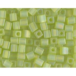 Cube Miyuki 4mm 4SB143FR Lime Green Tr. Mat x10g