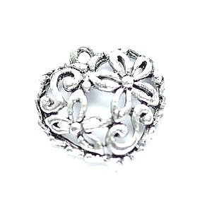 Breloque coeur ajouré fleur 18x17mm ARGENTÉ VIEILLI