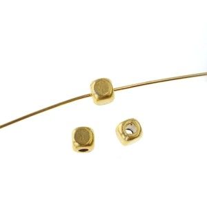 Cube lisse 4x4mm DORÉ x10  - 1