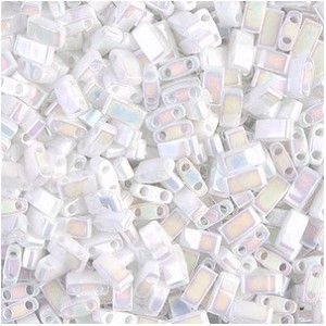 Half Tila 471 White Pearl AB x 7,5g