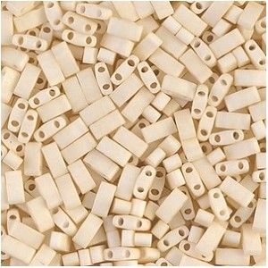 Half Tila 2021 Matte Opaque Cream x 7,5g