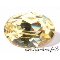 Oval cabochon 4120 18X13mm JONQUIL