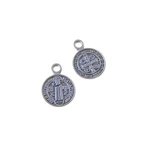 Médaille Ronde Jésus / Croix  9.4 x 12.7 mm ARGENTÉ VIEILLI x2