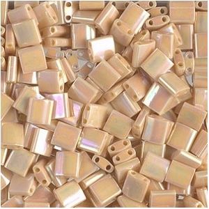 Tila 488 Opaque Pear AB x 10g