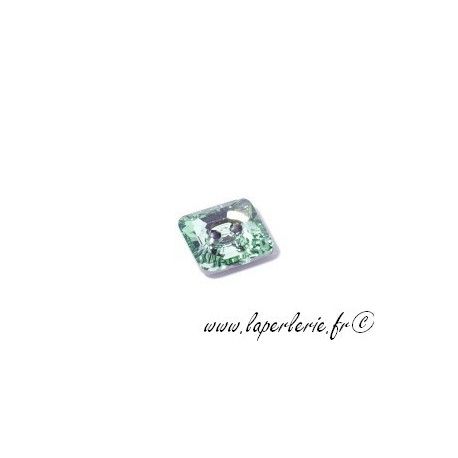 Bouton carré 3017 12mm CHRYSOLITE  - 1