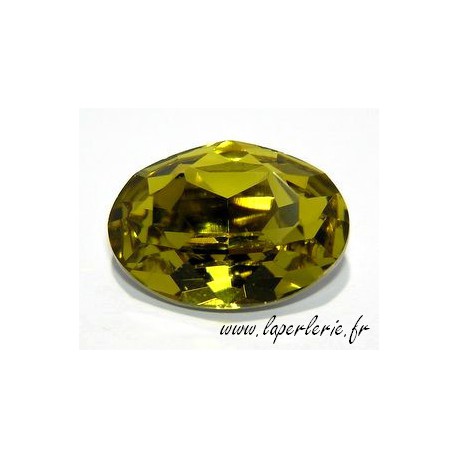 Cabochon ovale 4120 18X13mm LIME
