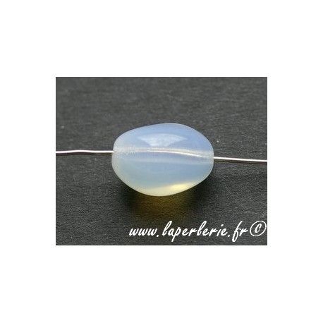 Olive irrégulière 15x11mm WHITEOPAL x3  - 1