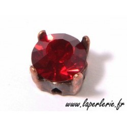 Strass pte diamant 6 mm RUBY x2
