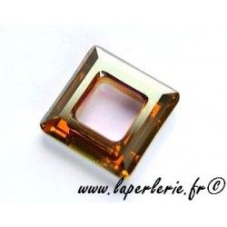 Square hollowed 4439 20mm CRYSTAL COPPER