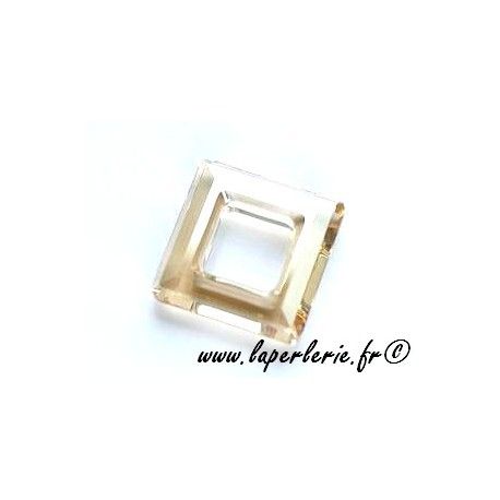 Carré évidé 4439 20mm CRYSTAL GOLDEN SHADOW unfoiled  - 1