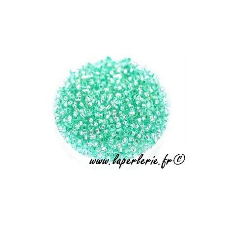Rocaille 2mm CHRYSOLITE intérieur argenté, mesure de 12.50 grs environ 700 perles  - 1