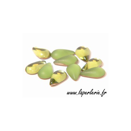 Goutte à coller 6x9 mm OLIVINE MAT  - 1