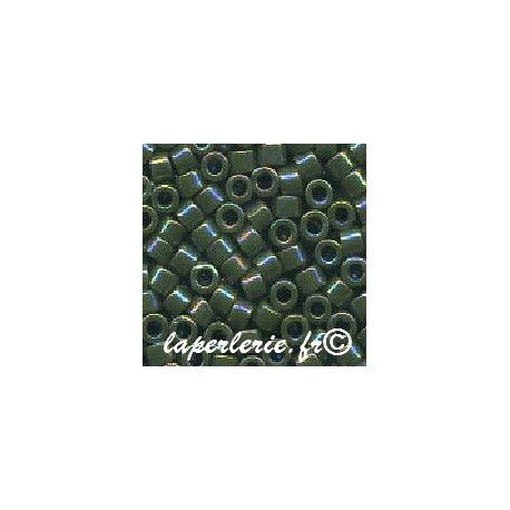 DB1575 Delica Miyuki 11/0 Opaque avocado AB, le tube de 7g.  - 1