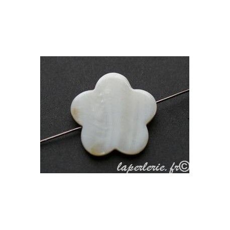 Fleur nacre blanche 18mm x2  - 1