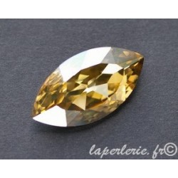 Navette cabochon 4227 32x17mm CRYSTAL GOLDEN SHADOW