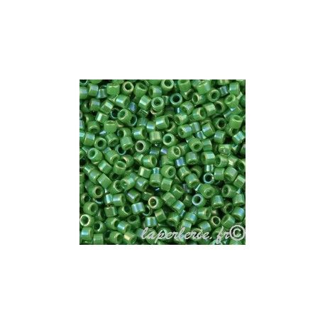 DB0163 Delica Miyuki 11/0 Green Opaque Rainbow, le tube de 7g  - 1