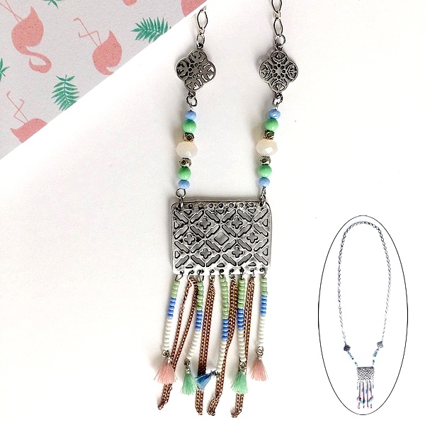 Collier Pastel